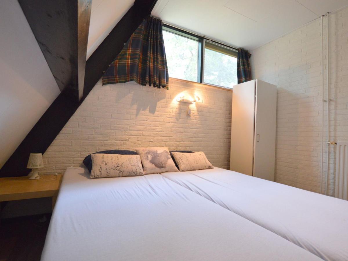 Tranquil Holiday Home In Limburg Amid A Forest Stramproy Eksteriør bilde